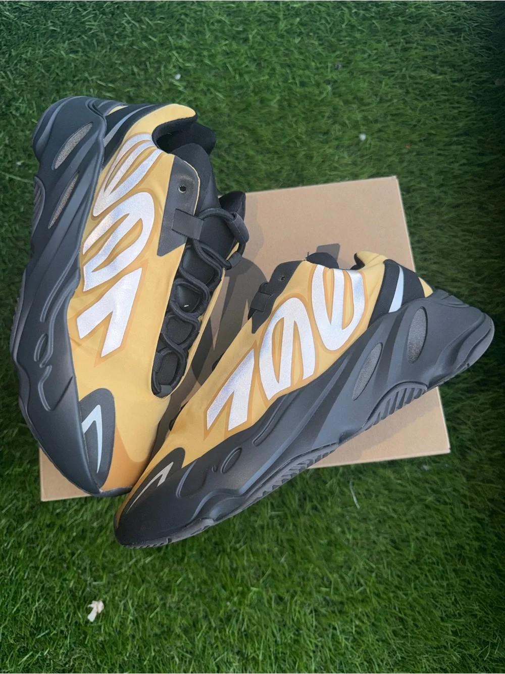 adidas Kids Yellow Black Wave Runner Sneakers